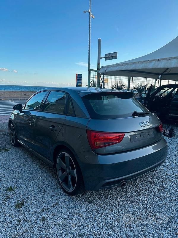 Usata Audi A1 S-Line 116 CV (85 kW) 2015 Grigio Utilitaria