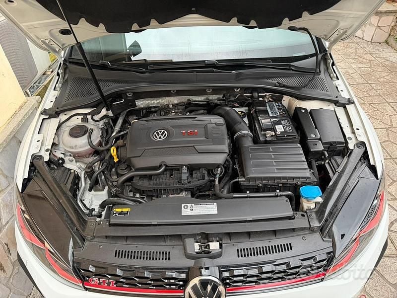 Usata VW Golf VII GTI 245 CV (180 kW) 2020 Bianco Berlina