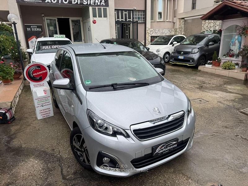 Usata Peugeot 108 Allure 72 CV (52 kW) 2021 Gray Berlina