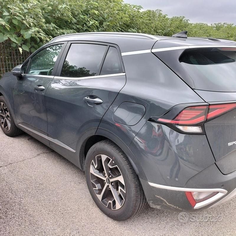 Usata Kia Sportage 136 CV (100 kW) 2025 Grigio SUV