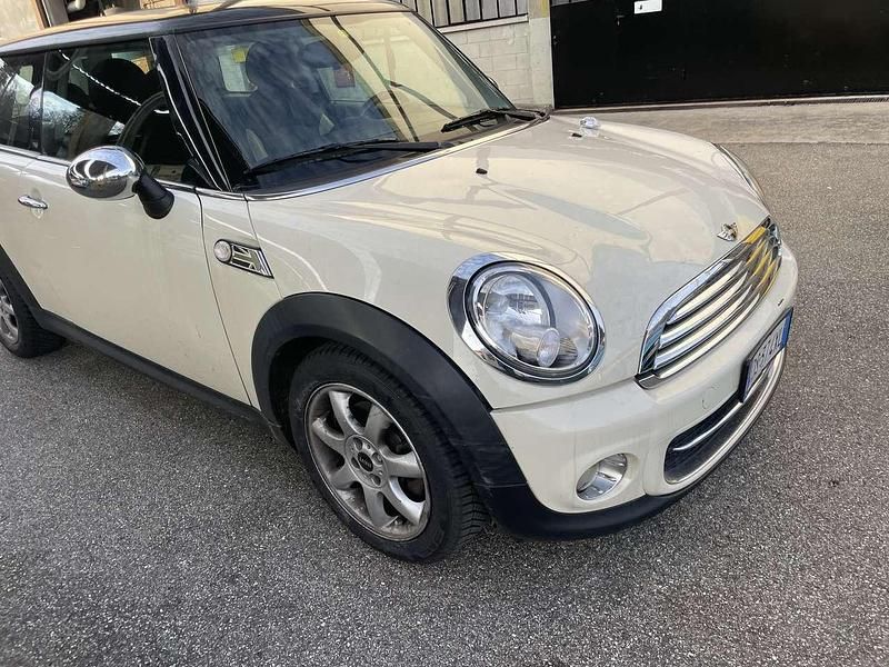 Usata Mini ONE Chili 95 CV (69 kW) 2009 Other Utilitaria