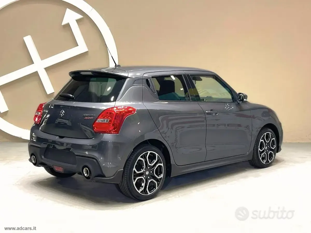 Usata Suzuki Swift Sport 140 CV (102 kW) 2019 Grigio Utilitaria