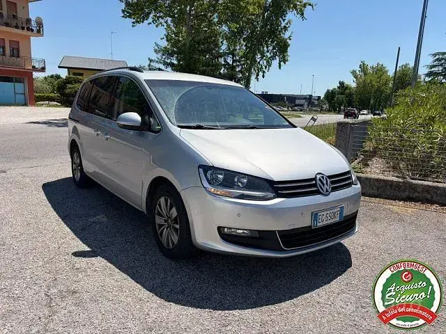 Usata VW Sharan Comfortline 140 CV (102 kW) 2011 Gray Monovolume