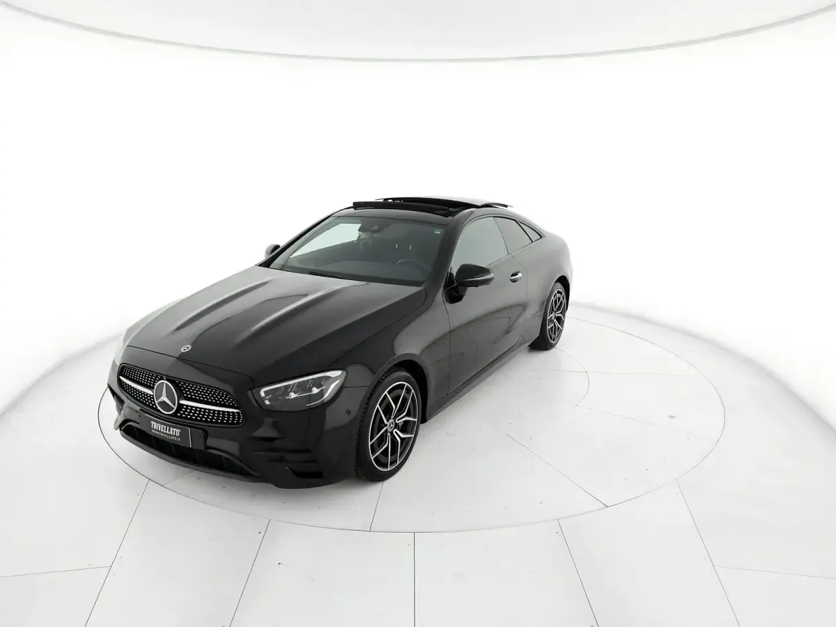 Usata Mercedes E220 Premium Plus 194 CV (142 kW) 2023 Coupé