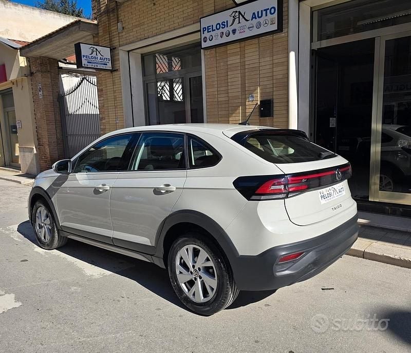 Usata VW Taigo 110 CV (80 kW) 2022 Grigio SUV
