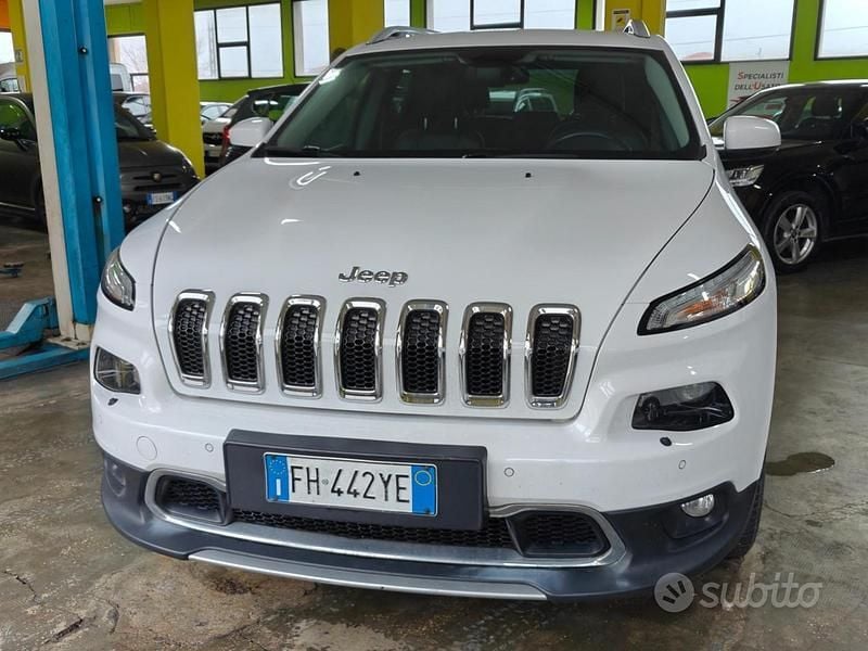 Usata Jeep Cherokee Overland 200 CV (147 kW) 2017 Bianco SUV
