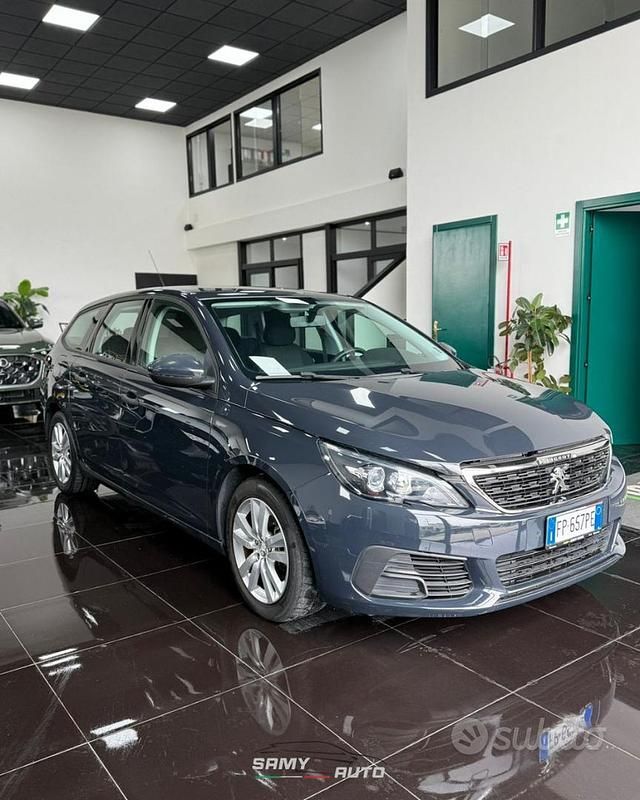 Usata Peugeot 308 SW Business-Line 102 CV (75 kW) 2018 Blu/azzurro Station wagon