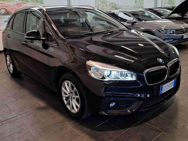 Usata BMW 218 150 CV (110 kW) 2015 Nero Monovolume