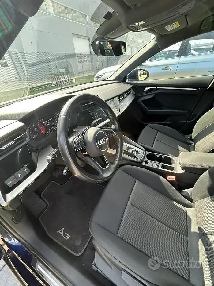 Usata Audi A3 150 CV (110 kW) 2021 Bluazzurro Berlina