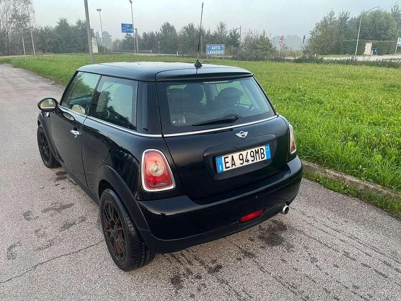 Usata Mini One D 90 CV (66 kW) 2009 Utilitaria