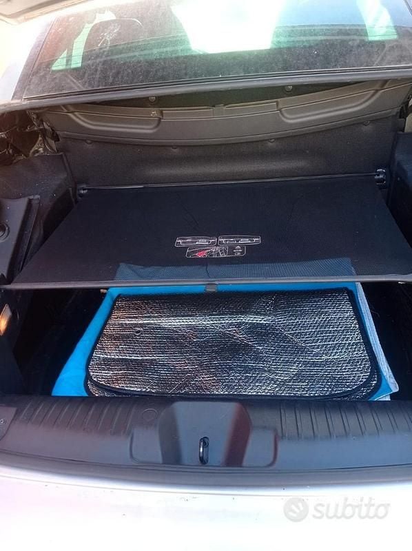 Usata Peugeot 308 CC 163 CV (119 kW) 2013 Grigio Cabrio