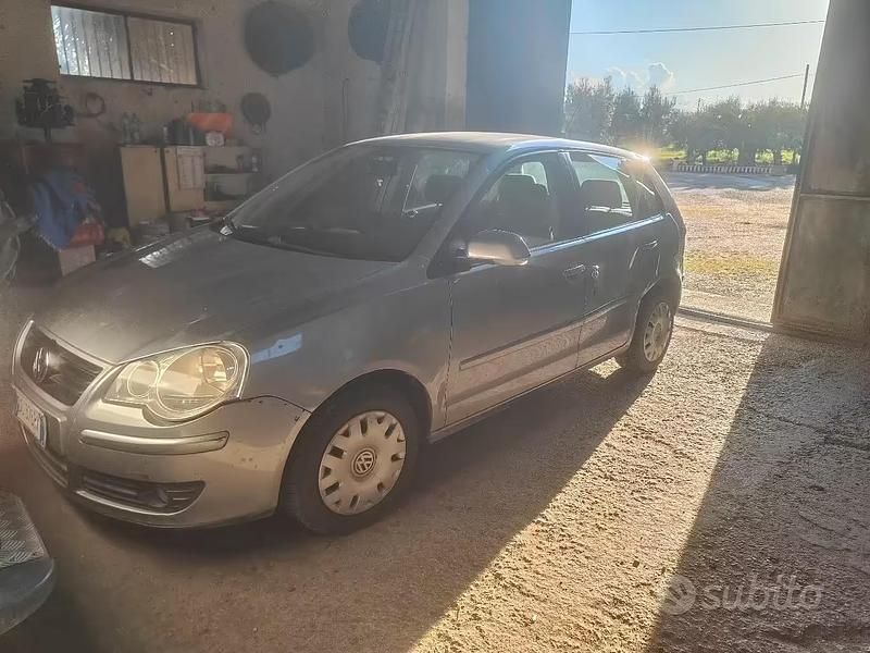 Usata VW Polo 55 CV (40 kW) 2007 Grigio Utilitaria