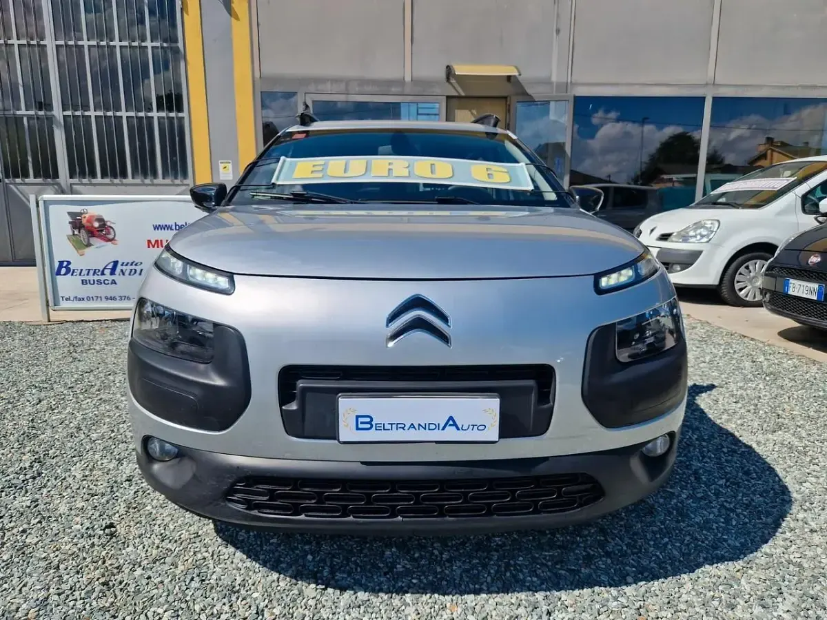 Usata Citroën C4 99 CV (72 kW) 2017 Argento Berlina