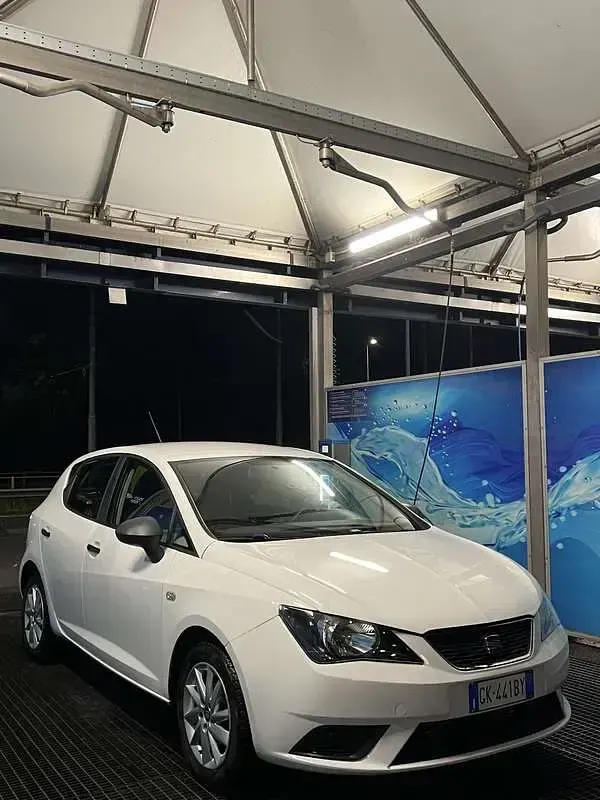 Usata Seat Ibiza Crono 75 CV (55 kW) 2019 Bianco Utilitaria