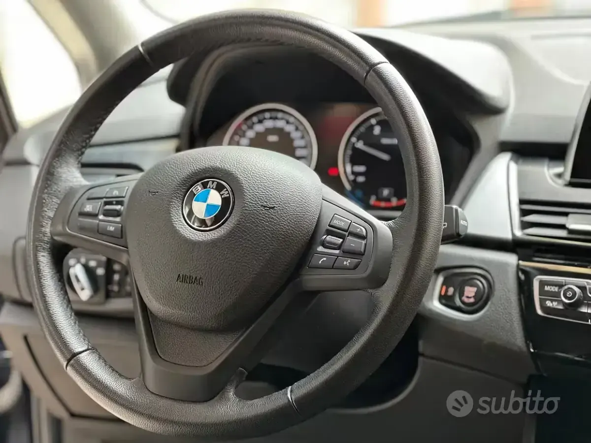Usata BMW 216 Active Tourer Advantage 116 CV (85 kW) 2020 Bluazzurro Monovolume