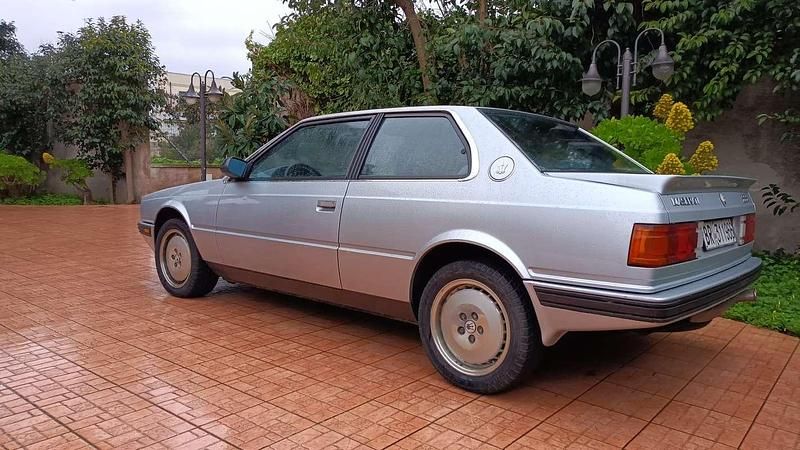 Usata Maserati 222 223 CV (164 kW) 1989 Argento Coupé