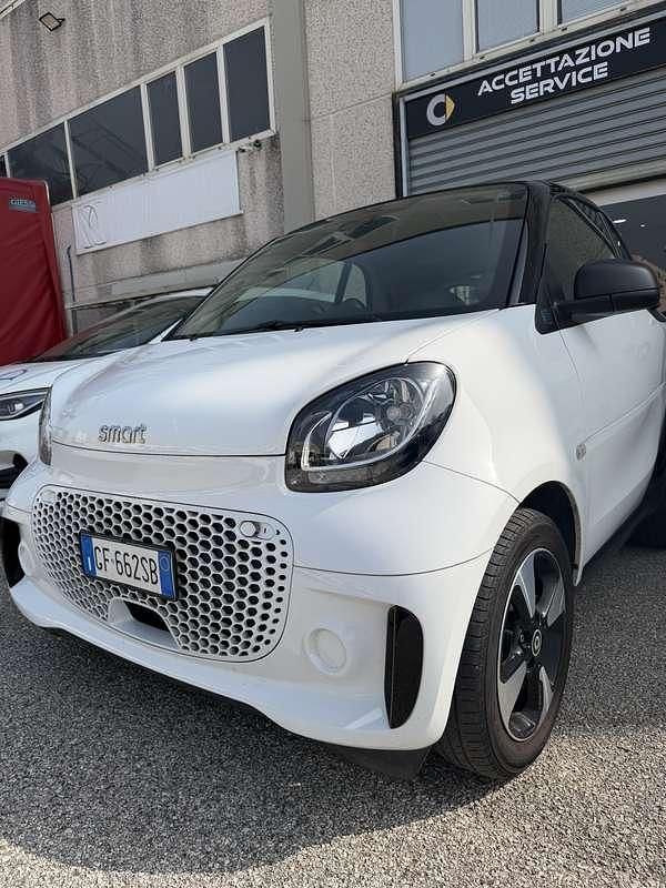 Usata Smart ForTwo Coupé Passion 41 kW (56 CV) 2021 Utilitaria