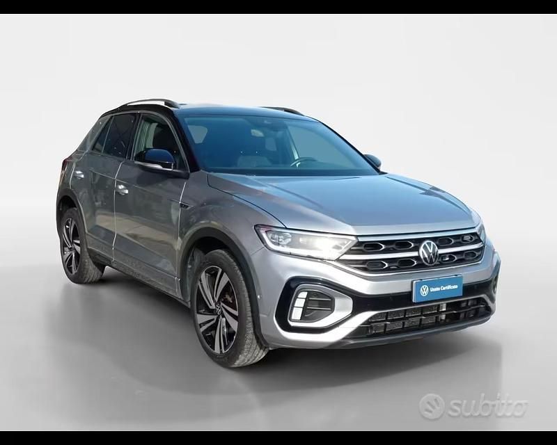 Usata VW T-Roc R-line 110 CV (80 kW) 2022 Grigio chiaro met. SUV