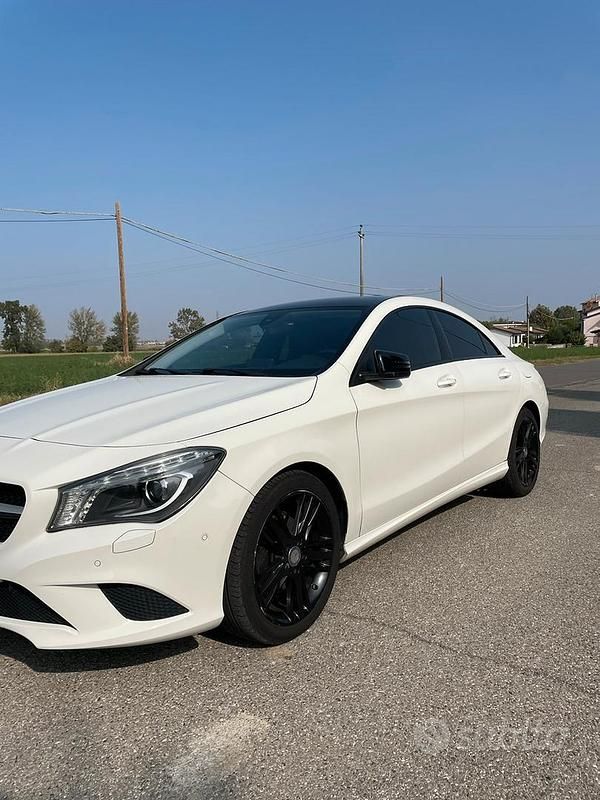 Usata Mercedes CLA220 177 CV (130 kW) 2016 Bianco Berlina