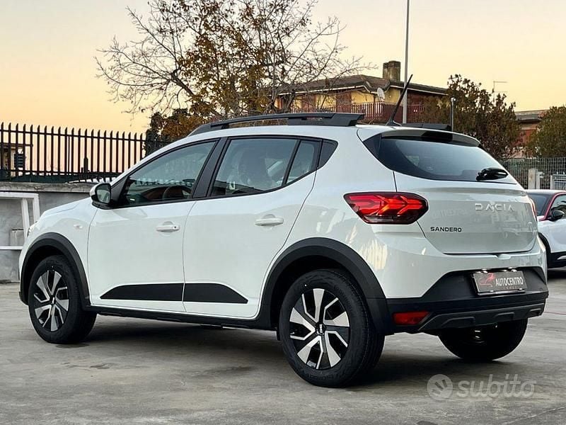 Nuova Dacia Sandero Expression 101 CV (74 kW) 2025 Bianco Berlina