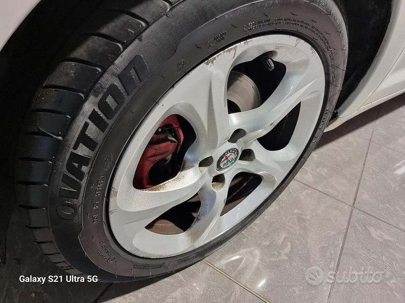 Usata Alfa Romeo MiTo 120 CV (88 kW) 2018 Bianco Utilitaria