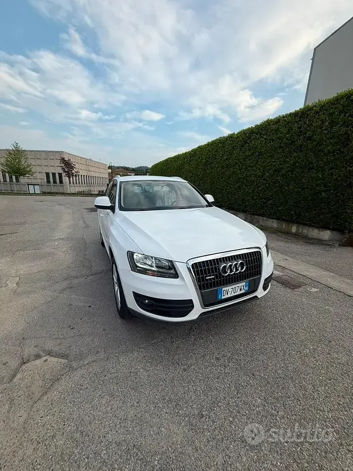Usata Audi Q5 170 CV (125 kW) 2009 Bianco SUV