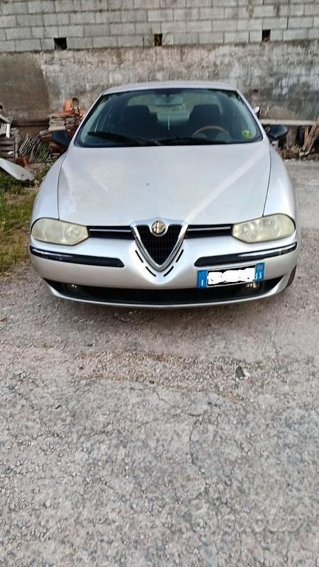 Usata Alfa Romeo 156 2000 Grigio Berlina
