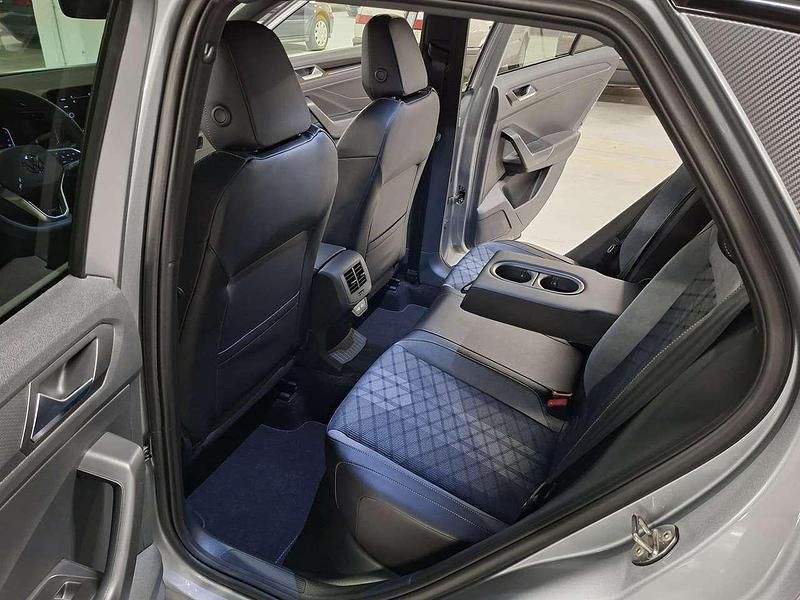 Nuova VW T-Roc R-line Plus 116 CV (85 kW) 2025 Pyrit silver/tetto nero SUV