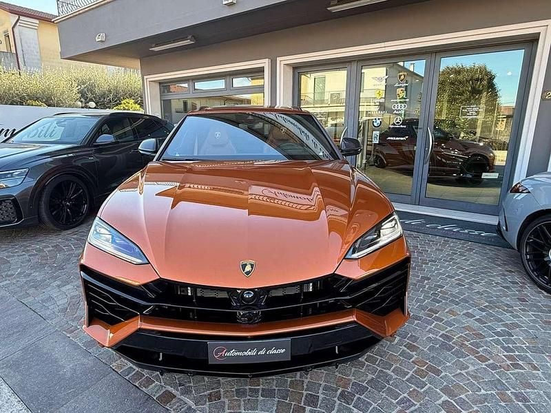 Nuova Lamborghini Urus 799 CV (587 kW) 2025 Arancione SUV