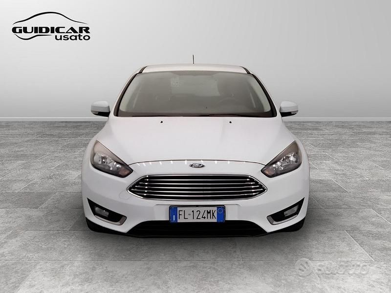 Usata Ford Focus Titanium S 120 CV (88 kW) 2017 Bianco Berlina