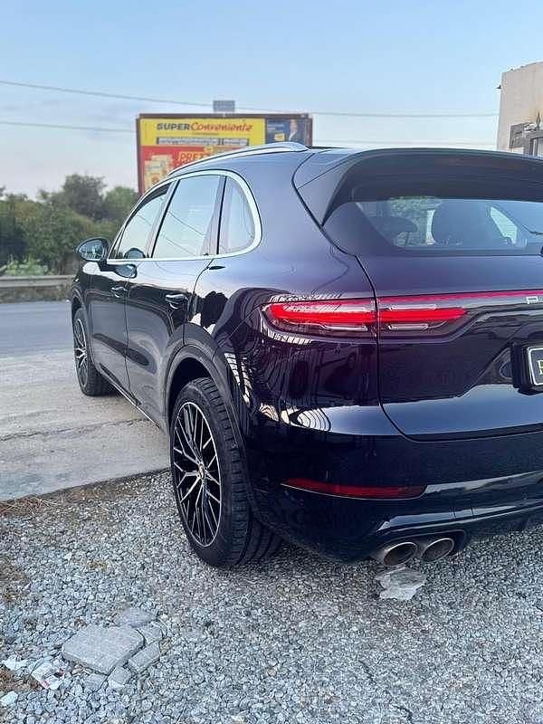 Usata Porsche Cayenne 441 CV (324 kW) 2018 SUV