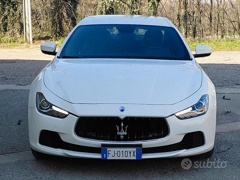 Usata Maserati Ghibli 275 CV (202 kW) 2017 Bianco Berlina