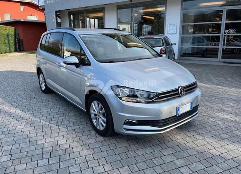 Usata VW Touran Comfortline 116 CV (85 kW) 2018 Argento Monovolume