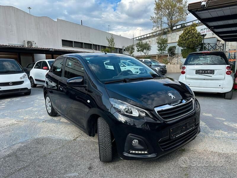 Usata Peugeot 108 Allure 69 CV (50 kW) 2016 Nero Utilitaria