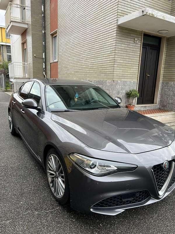 Usata Alfa Romeo Giulia Business 150 CV (110 kW) 2017 Berlina