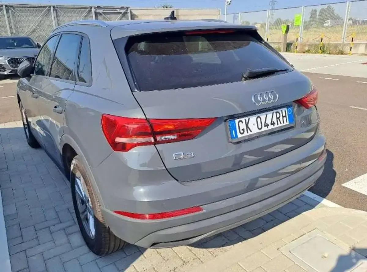 Usata Audi Q3 150 CV (110 kW) 2022 Grigio SUV