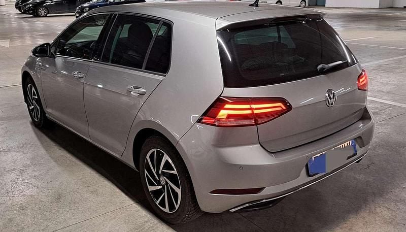 Second-hand VW Golf VII Join 116 CP (85 kW) 2018 Gri Berlinǎ