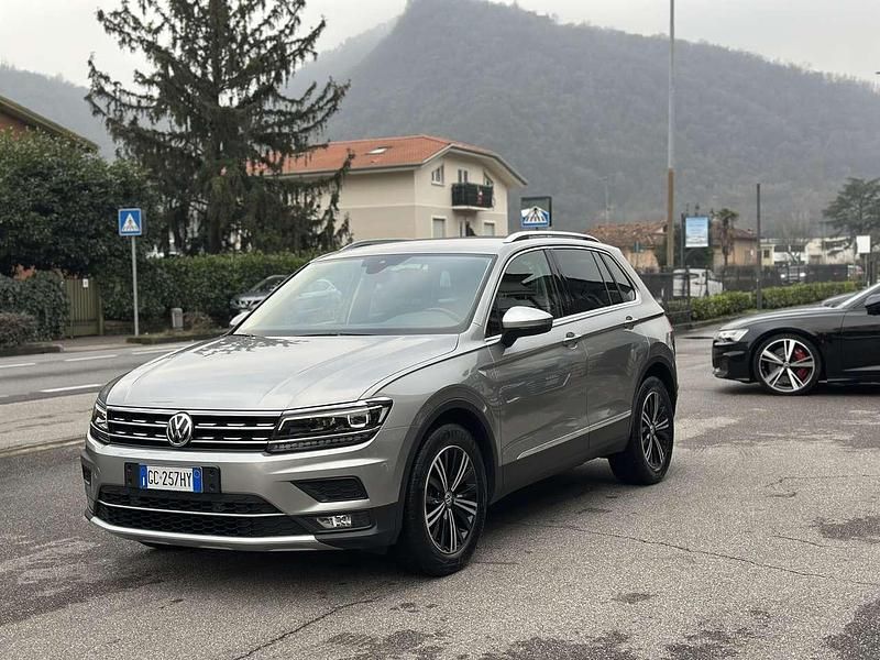Usata VW Tiguan Advance 150 CV (110 kW) 2020 Grigio SUV