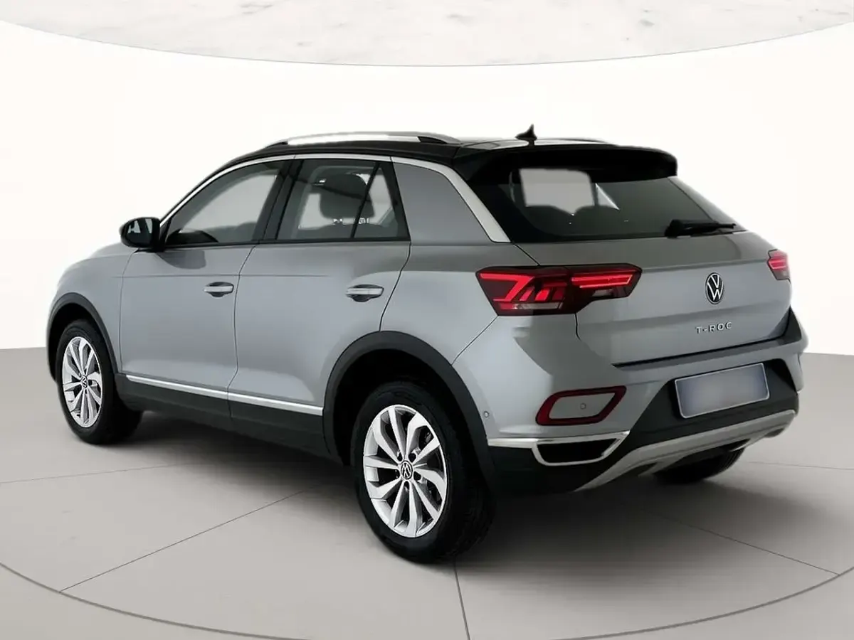 Usata VW T-Roc Style 116 CV (85 kW) 2025 Pyrit silver metallizzato nero SUV