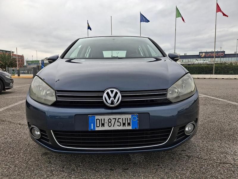 Usata VW Golf VI Comfortline 110 CV (80 kW) 2009 Blu Utilitaria
