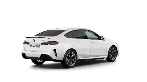 Nuova BMW 220 Gran Coupé Performance 150 CV (110 kW) 2026 Alpin white pastello Coupé