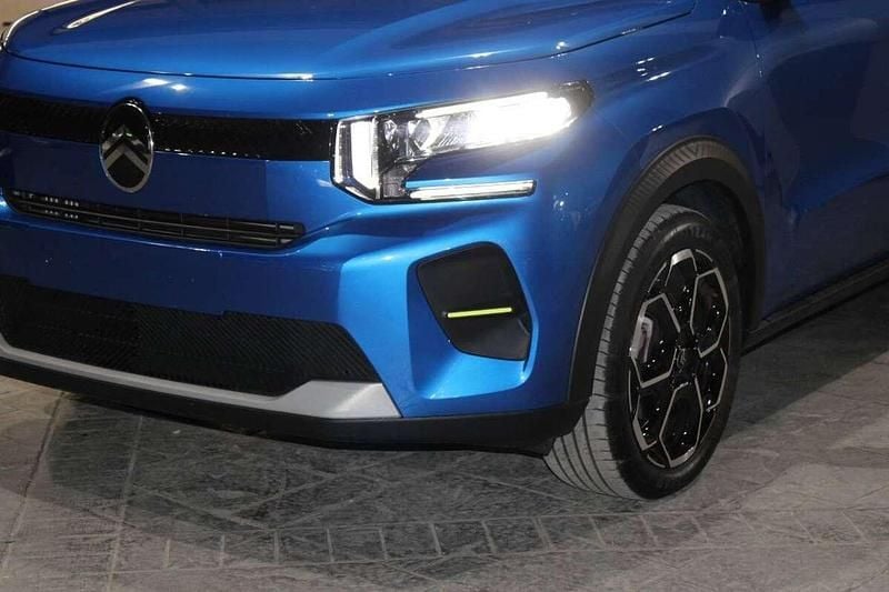 Usata Citroën C3 PureTech 101 CV (74 kW) 2024 Blu/azzurro Utilitaria