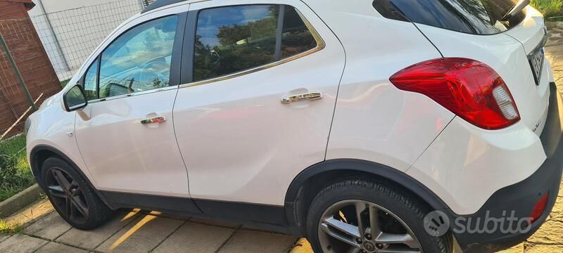 Usata Opel Mokka 131 CV (96 kW) 2014 Bianco SUV