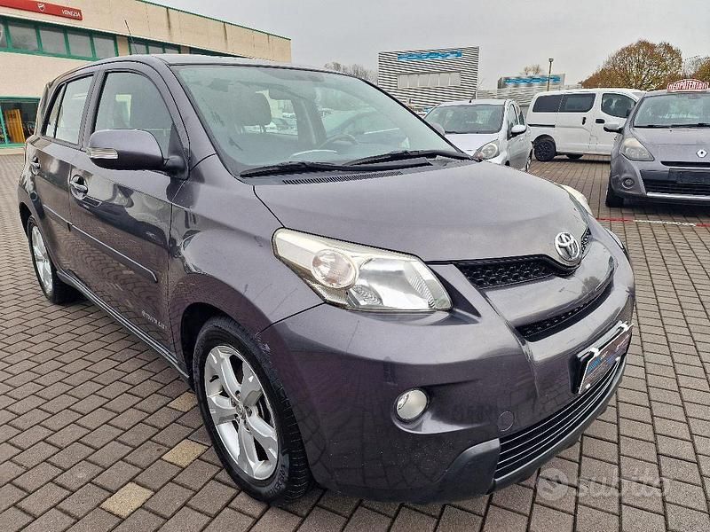 Usata Toyota Urban Cruiser 90 CV (66 kW) 2010 Utilitaria