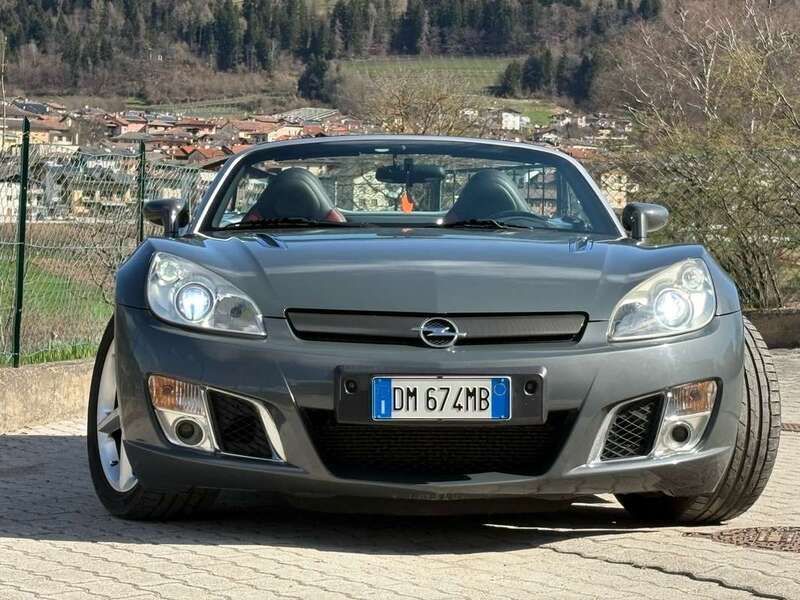 Usata 2008 Opel GT Cabrio | 18.000 € (Molto cara) - Immagine 1/4