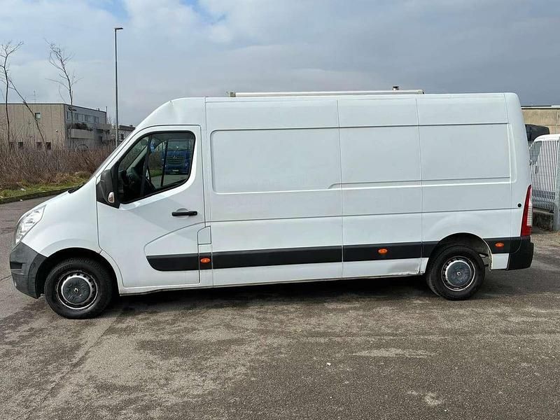 Usata Renault Master 145 CV (106 kW) 2019 Bianco Furgone