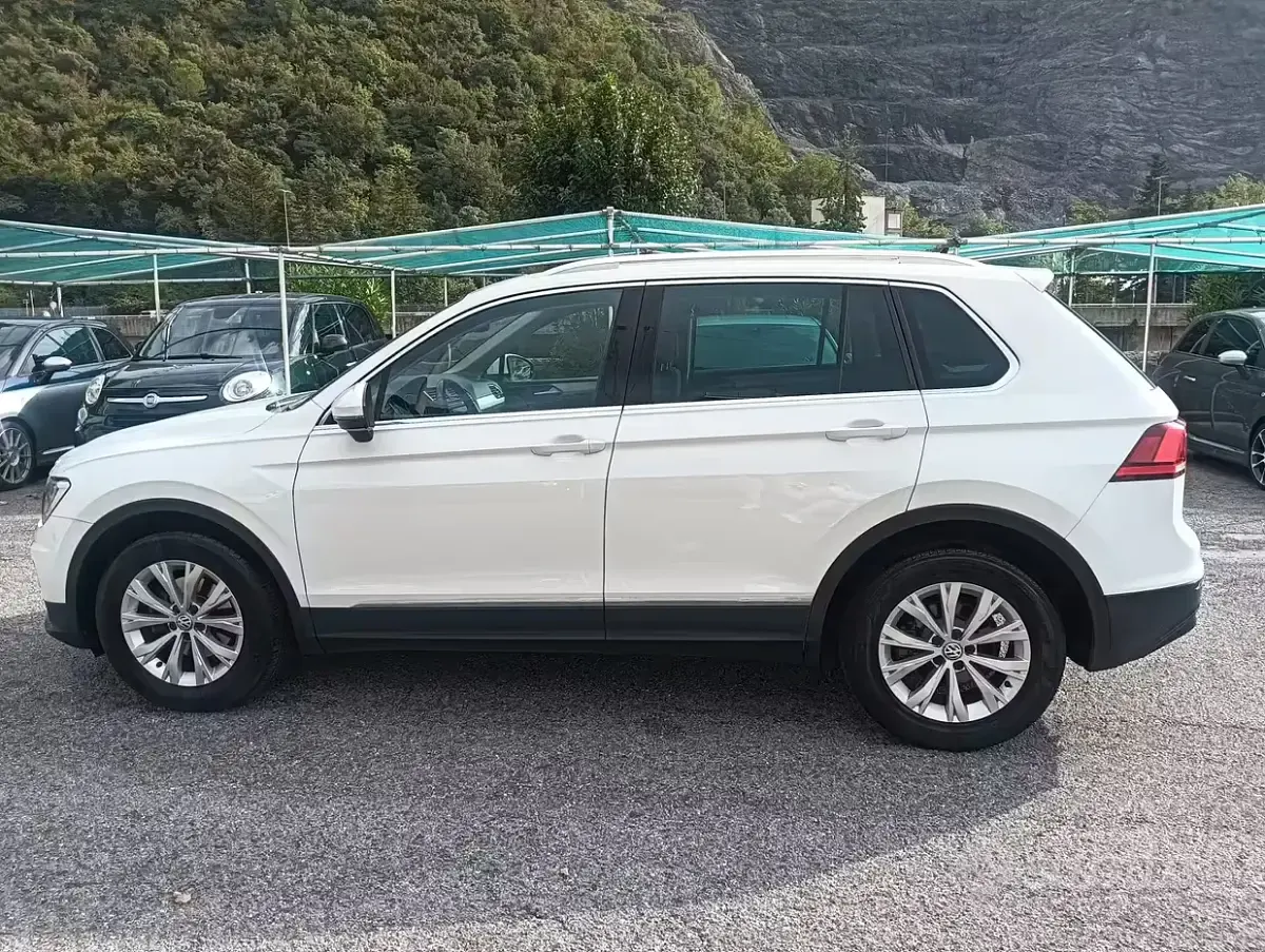 Usata VW Tiguan Business 116 CV (85 kW) 2017 Bianco SUV