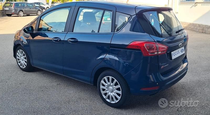 Usata Ford B-MAX 75 CV (55 kW) 2017 Blu/azzurro Monovolume