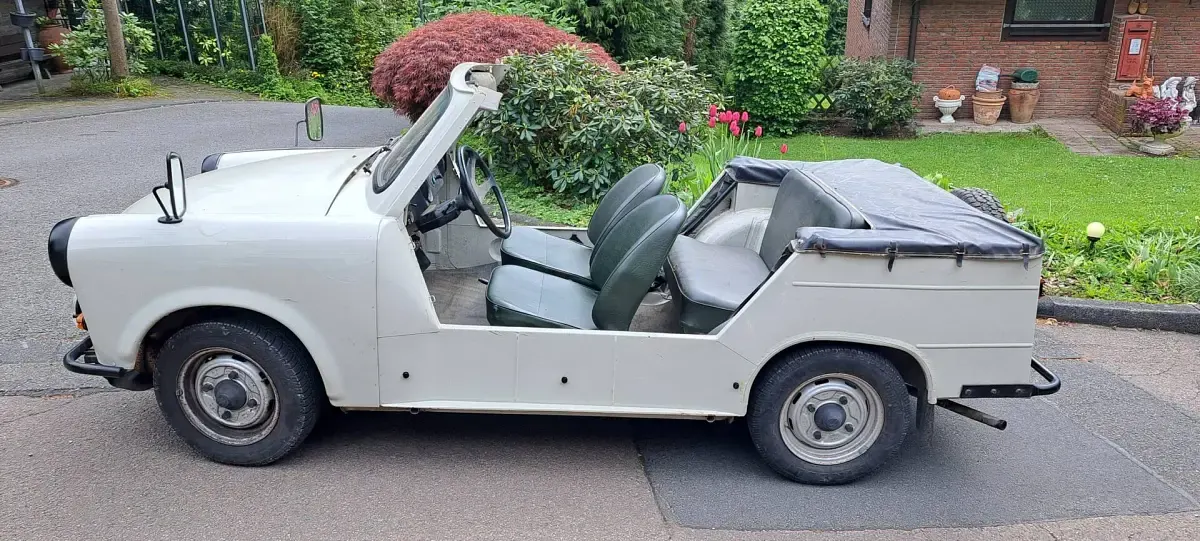 Usata Trabant 601 26 CV (19 kW) 1990 Grigio SUV