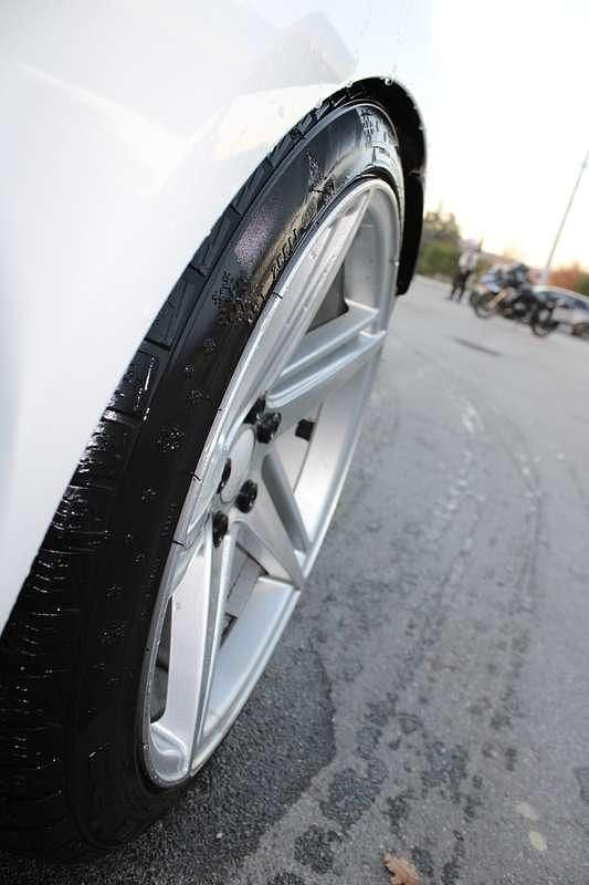 Usata VW Scirocco 140 CV (102 kW) 2011 Bianco Coupé